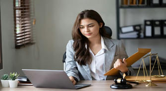 Unlocking the Secrets of a Thriving Legal Career: The Real Pulse of U.S. Law Practice
